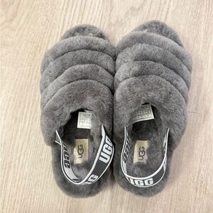 UGG Gray Fluffy Sandals